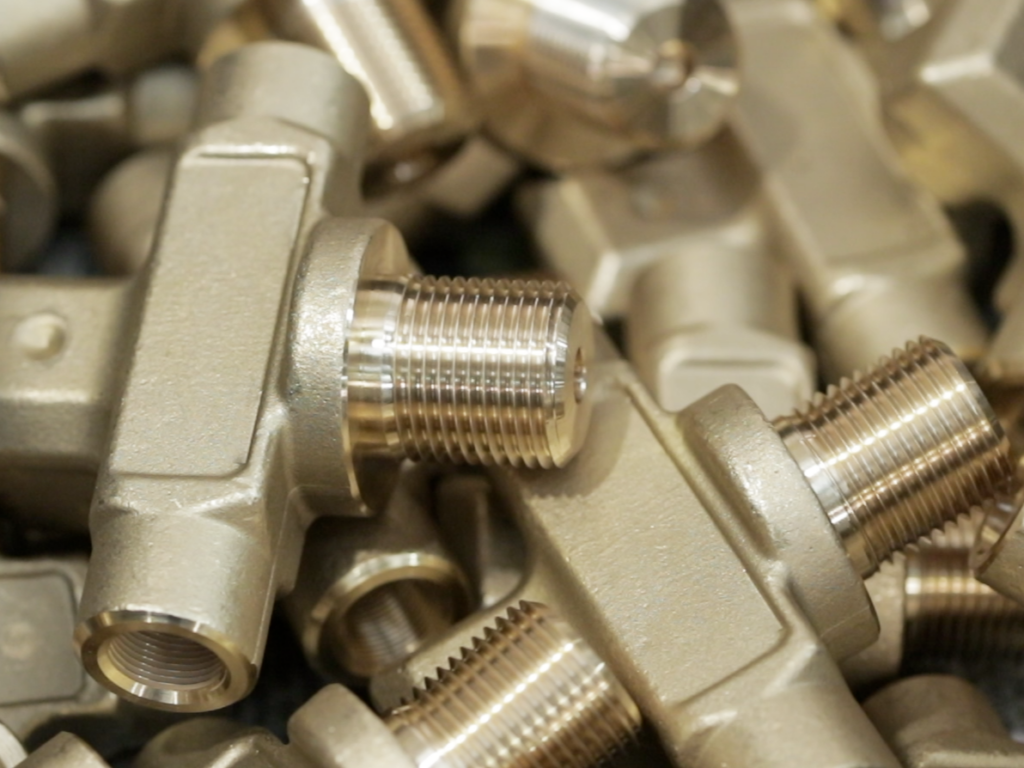 Produzione erogatori subacquei e rubinetteria per bombole SCUBATEC